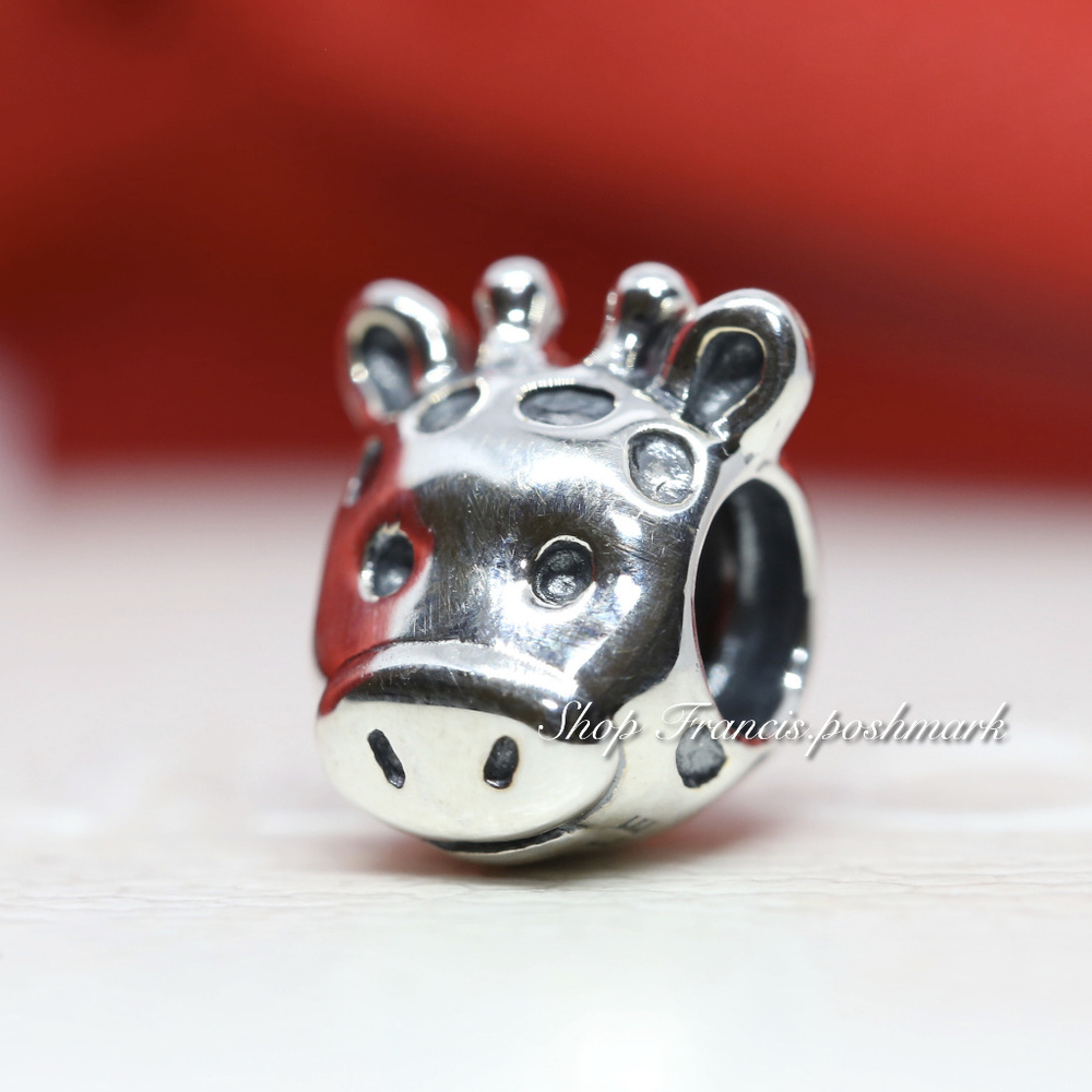 Pandora Gorgeous Giraffe Charm 791747 S925